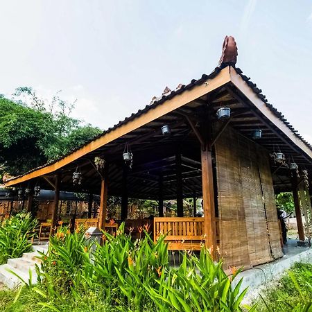 Oyo 3562 Pondok Inspirasi Minggir Klangkapang Exteriér fotografie