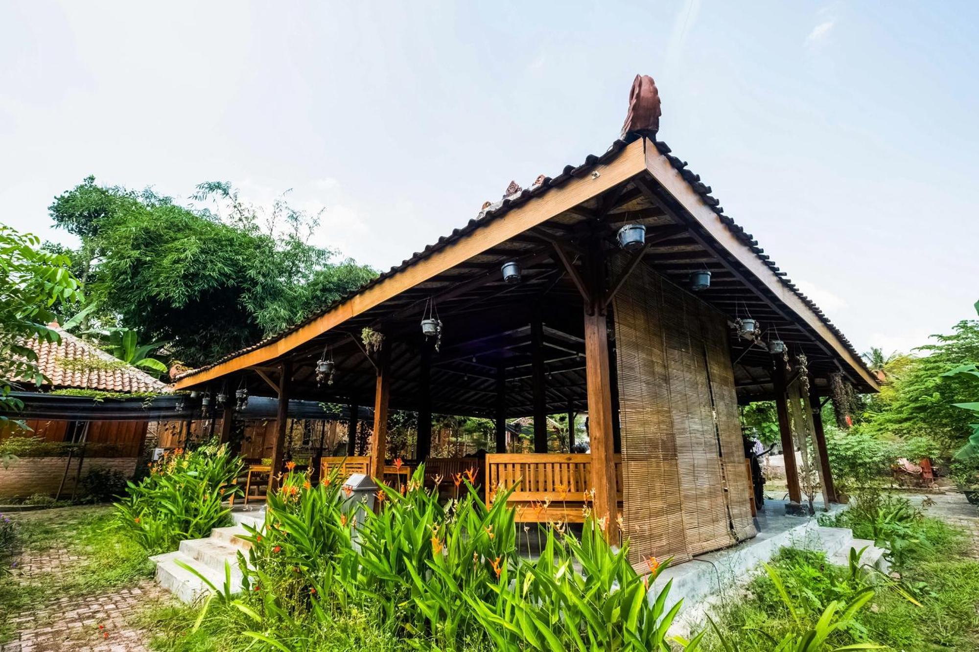Oyo 3562 Pondok Inspirasi Minggir Klangkapang Exteriér fotografie