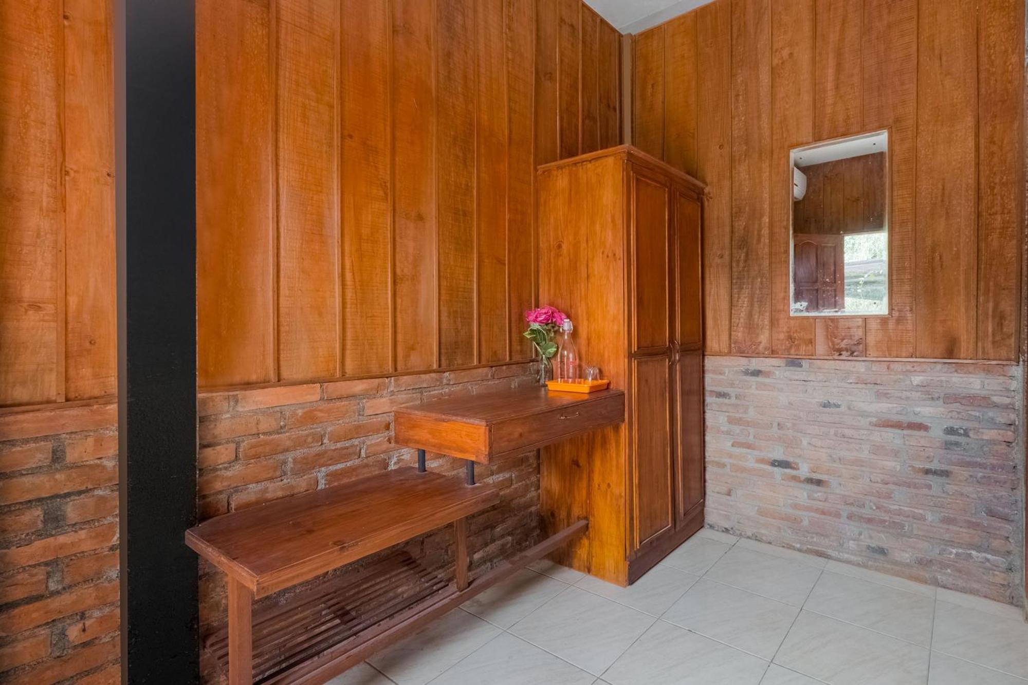 Oyo 3562 Pondok Inspirasi Minggir Klangkapang Exteriér fotografie